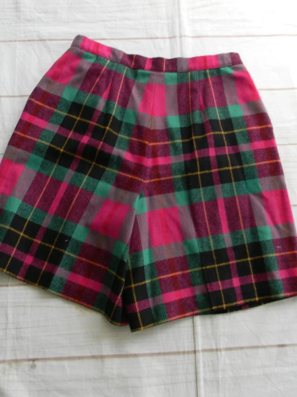 VTG WOOL BLEND PLAID WM'S SHORTS PINK/GREEN 15/16